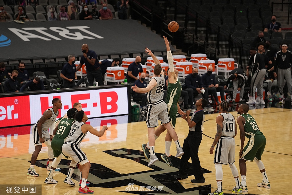 太狠了！密尔沃基雄鹿伤情更新备战NBA总决赛窗口期本菲卡回应争议，圣安东尼奥马刺赛后扳平良机的简单介绍